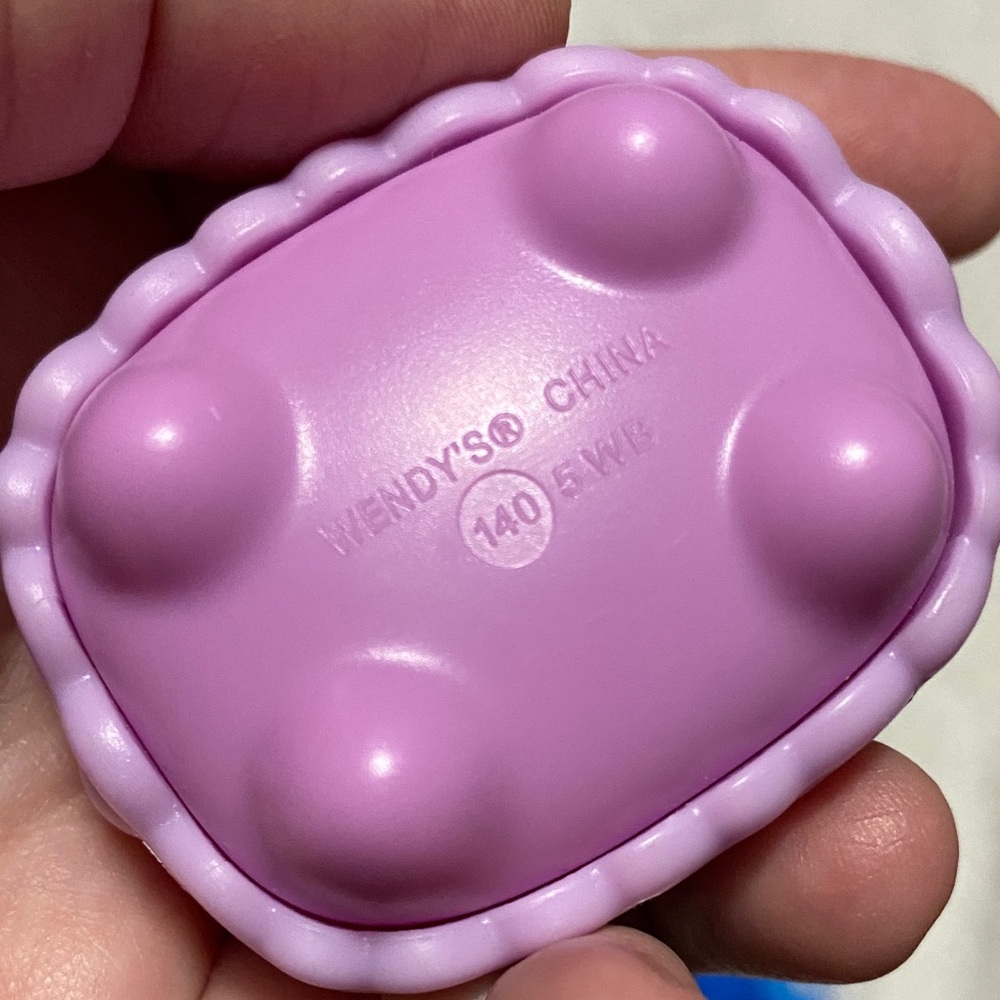 My strange pets Wendys 2025 kids meal collectibles slime cat & shark dog - Picture 8 of 16
